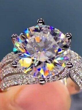 Certified 5ct. t.w. Moissanite Diamond Solitaire Luxury Engagement Ring NEW